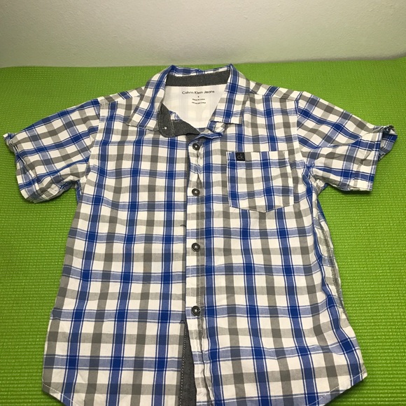 3 pc bundle Boys  5-6T button down shirts. All 3 - Picture 3 of 4